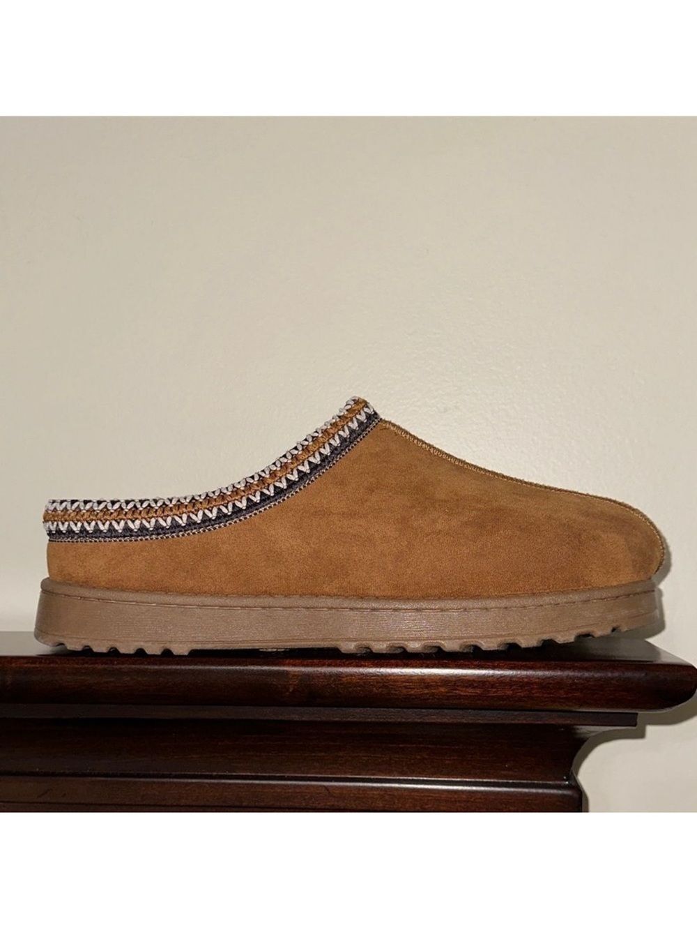 WM W11 Chestnut Brown Iceberg Embroidered Faux Suede Fur Lined Clog Slippers